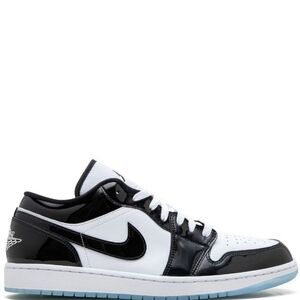 Size 11.5 - Jordan 1 Low SE Concord Black And White